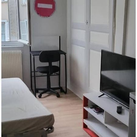 Studio Du Centre Ville Λιμόζ Εξωτερικό φωτογραφία