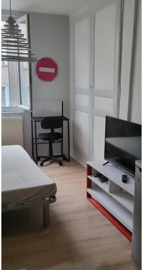 Studio Du Centre Ville Λιμόζ Εξωτερικό φωτογραφία